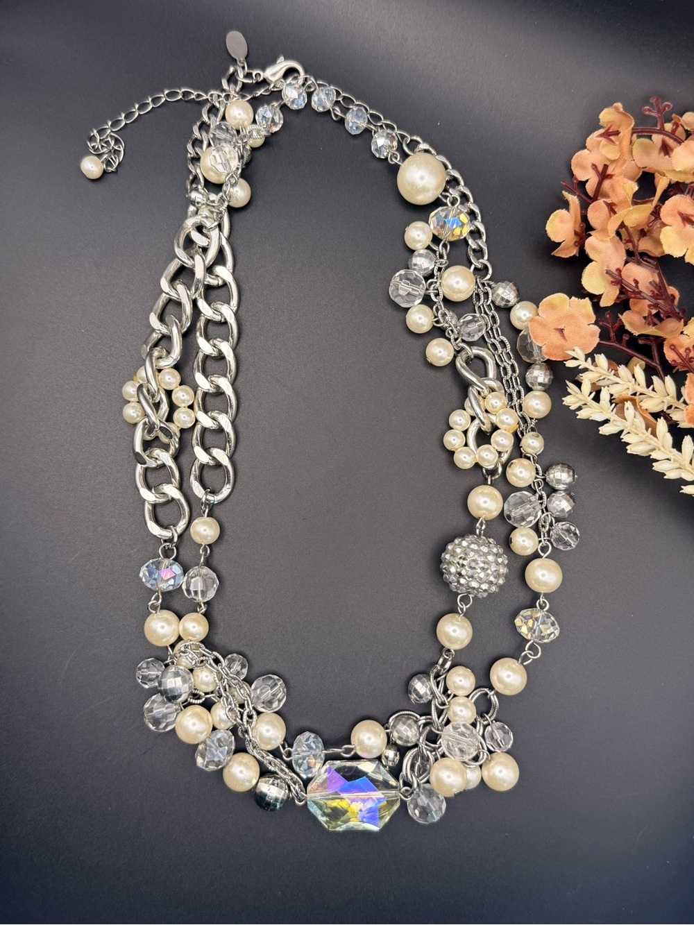 Elegant Pearl and Crystal Long Necklace - Cream/Silver